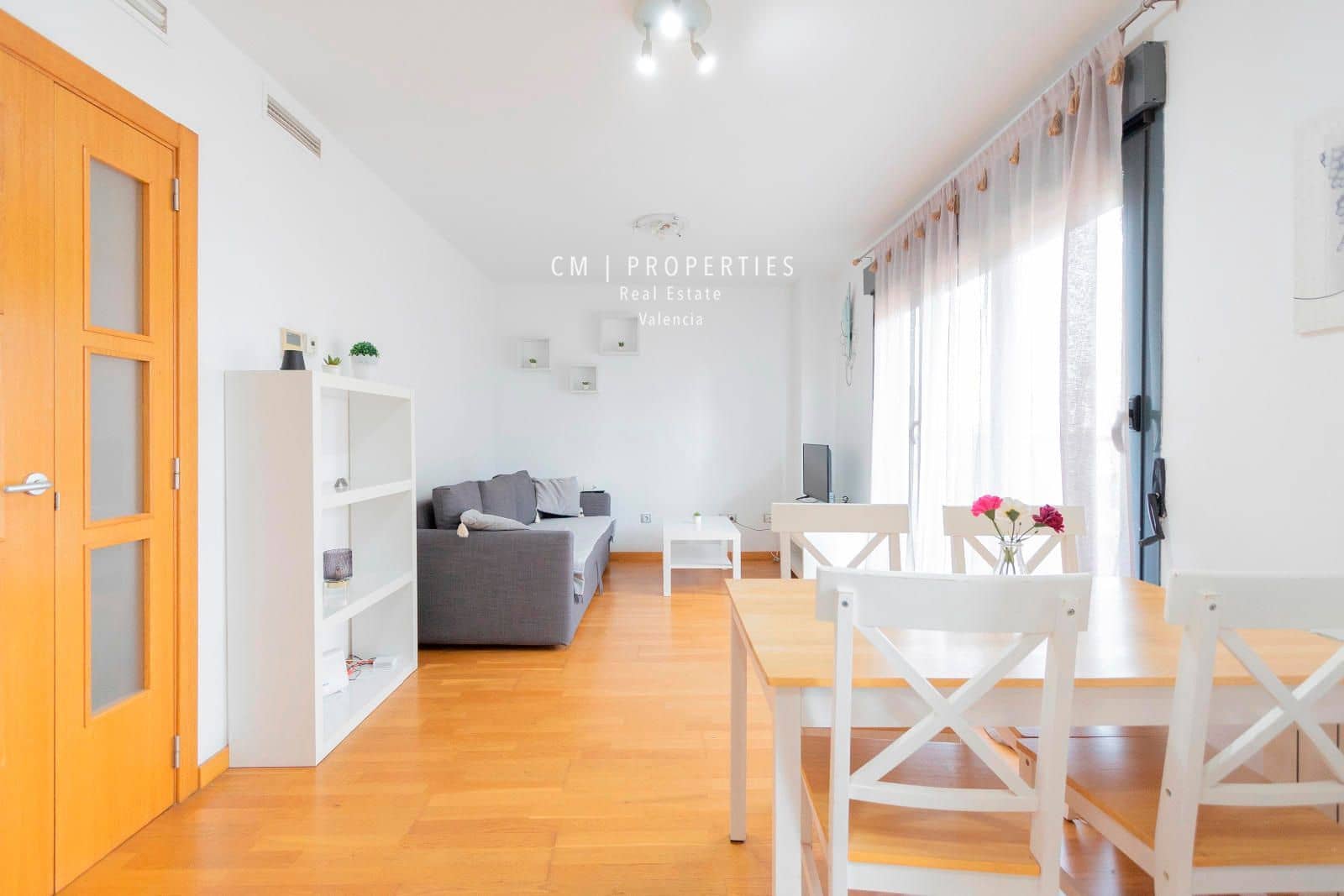 1 soverom Leilighet til leie i Valencia by med svømmebasseng garasje - € 1 400 (Ref: 8541539)