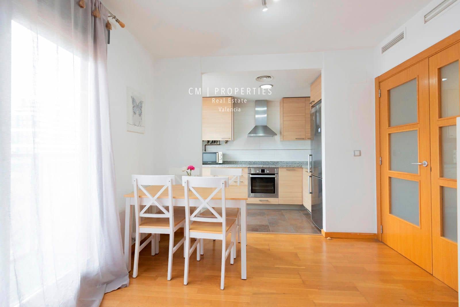 1 soverom Leilighet til leie i Valencia by med svømmebasseng garasje - € 1 400 (Ref: 8541539)