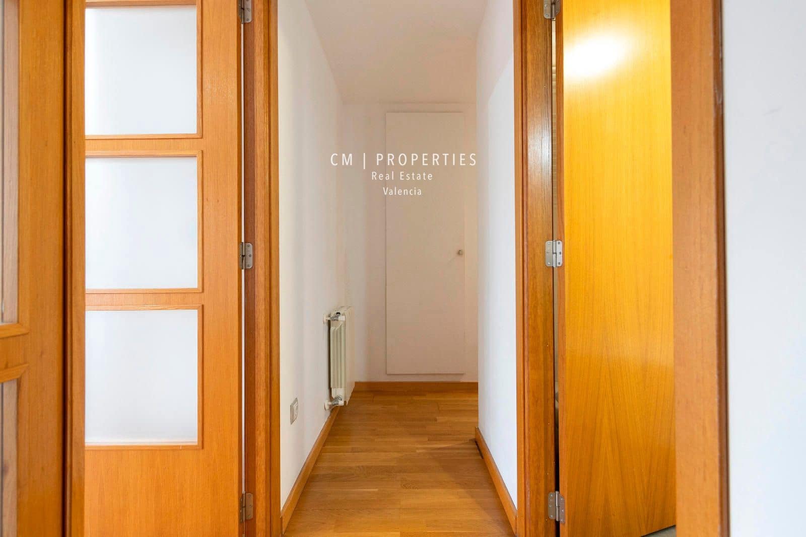 1 soverom Leilighet til leie i Valencia by med svømmebasseng garasje - € 1 400 (Ref: 8541539)