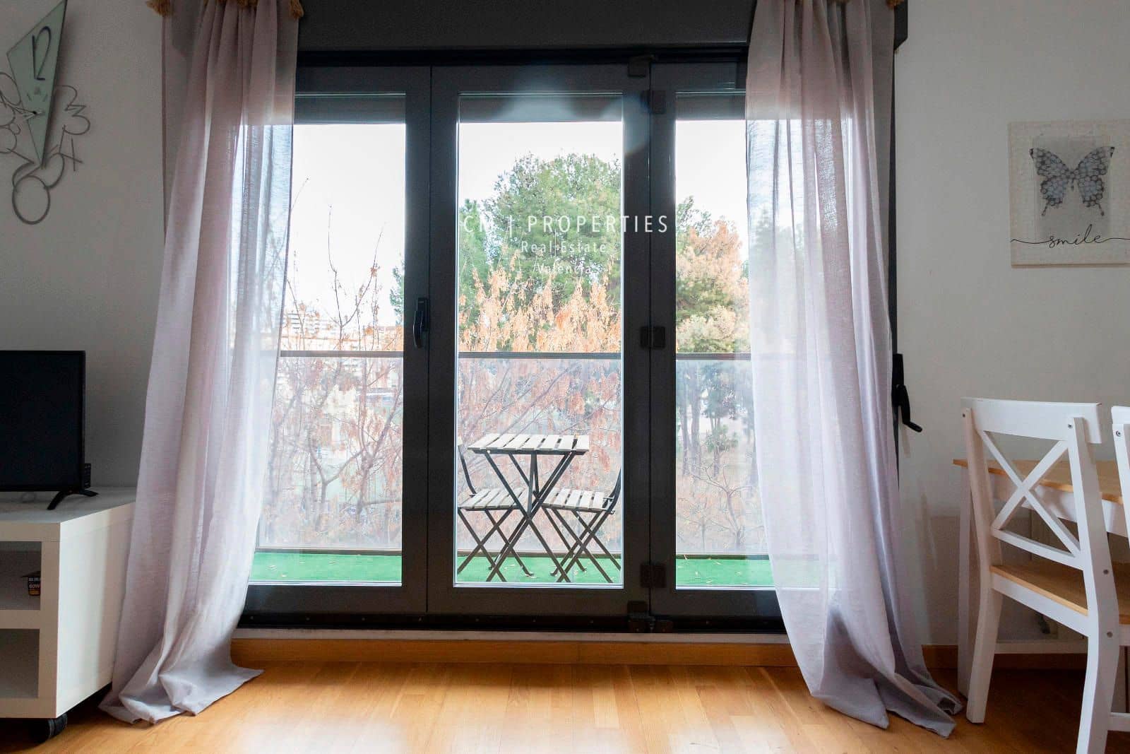1 soverom Leilighet til leie i Valencia by med svømmebasseng garasje - € 1 400 (Ref: 8541539)