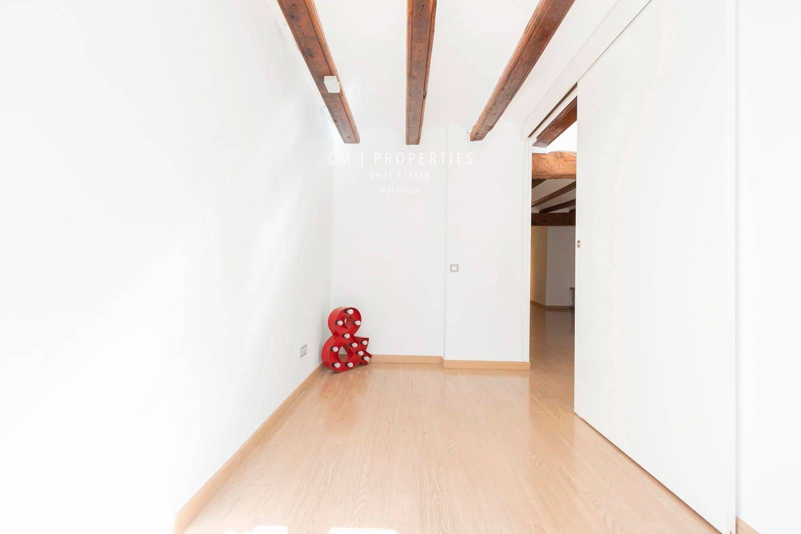 2 soveværelse Lejlighed til leje i Valencia by - € 1.400 (Ref: 8555087)