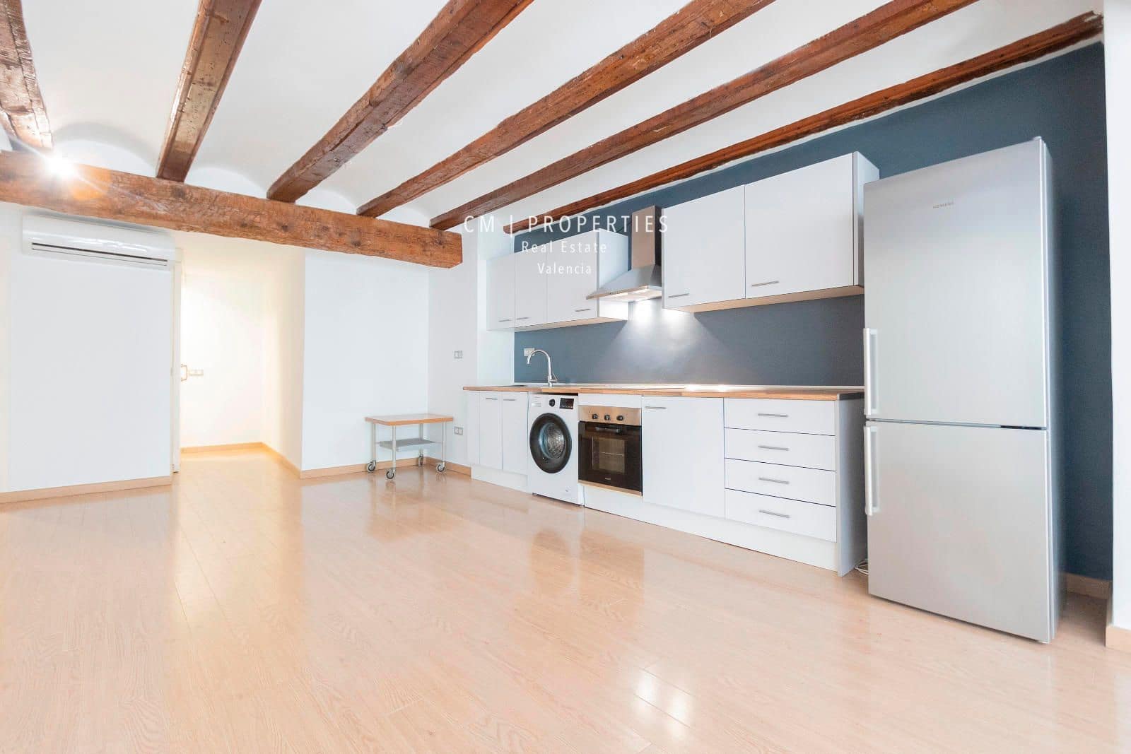 2 soveværelse Lejlighed til leje i Valencia by - € 1.400 (Ref: 8555087)