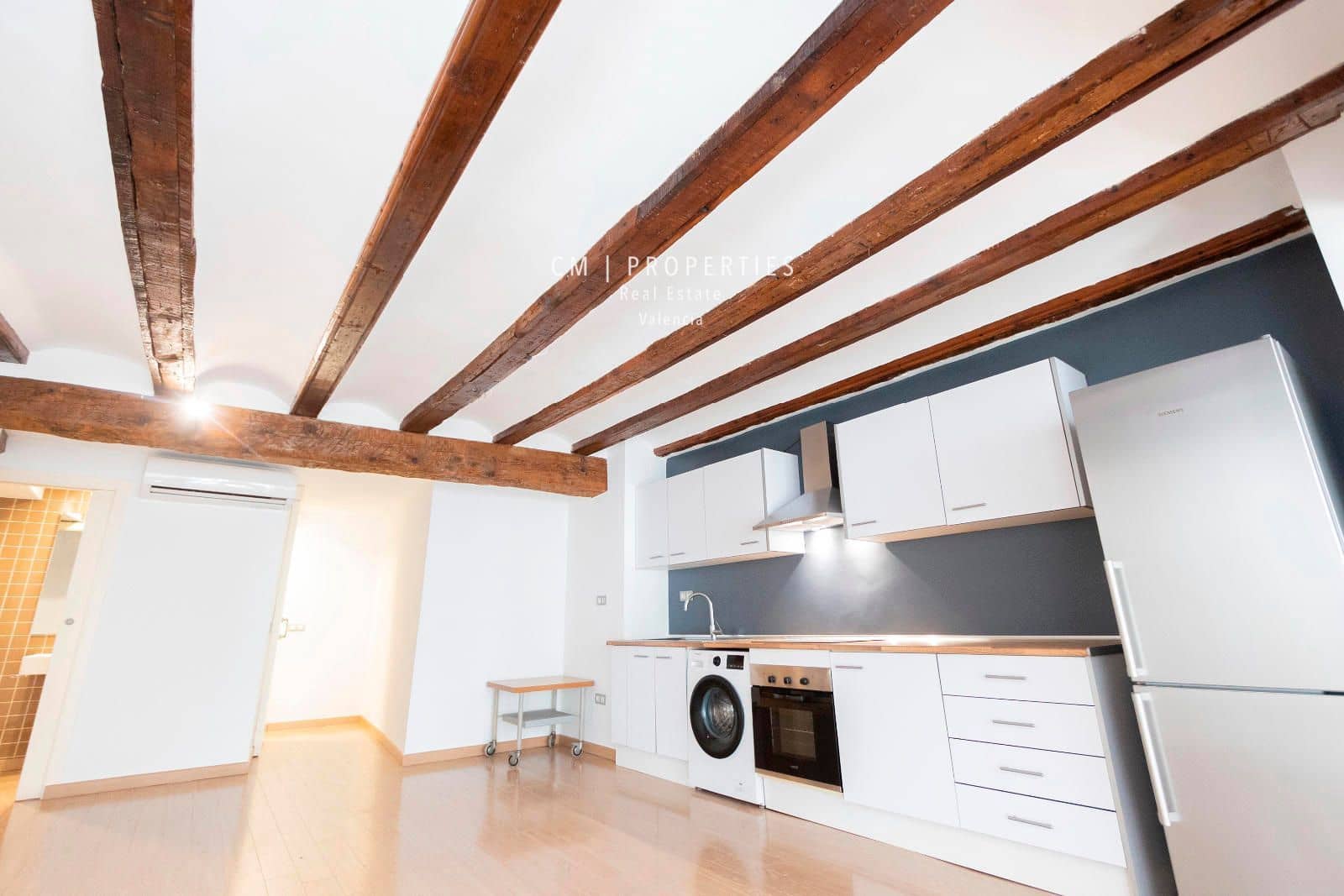 2 soveværelse Lejlighed til leje i Valencia by - € 1.400 (Ref: 8555087)