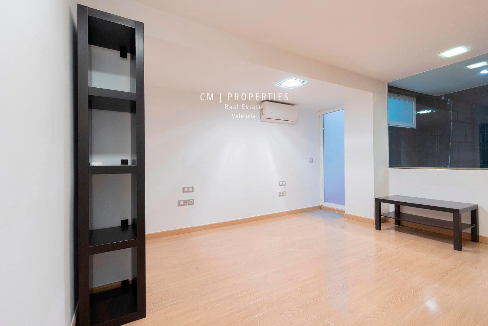 2 soveværelse Lejlighed til leje i Valencia by - € 1.400 (Ref: 8555087)