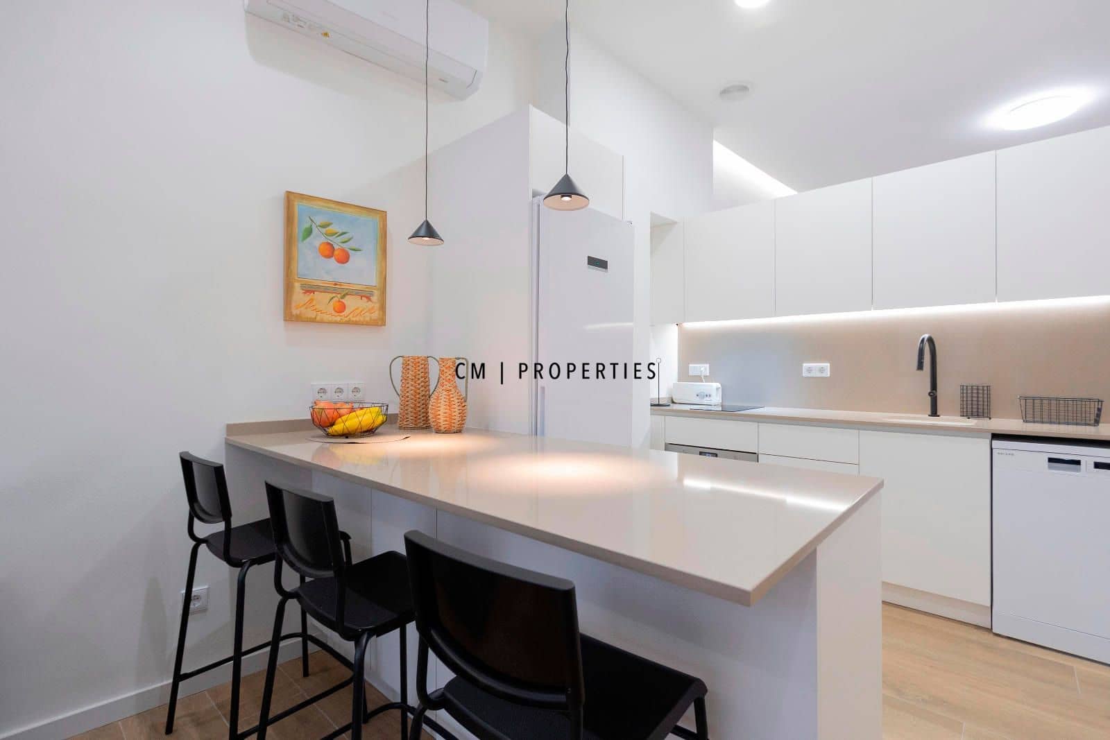 1 soverom Leilighet til leie i Valencia by - € 1 500 (Ref: 8568642)