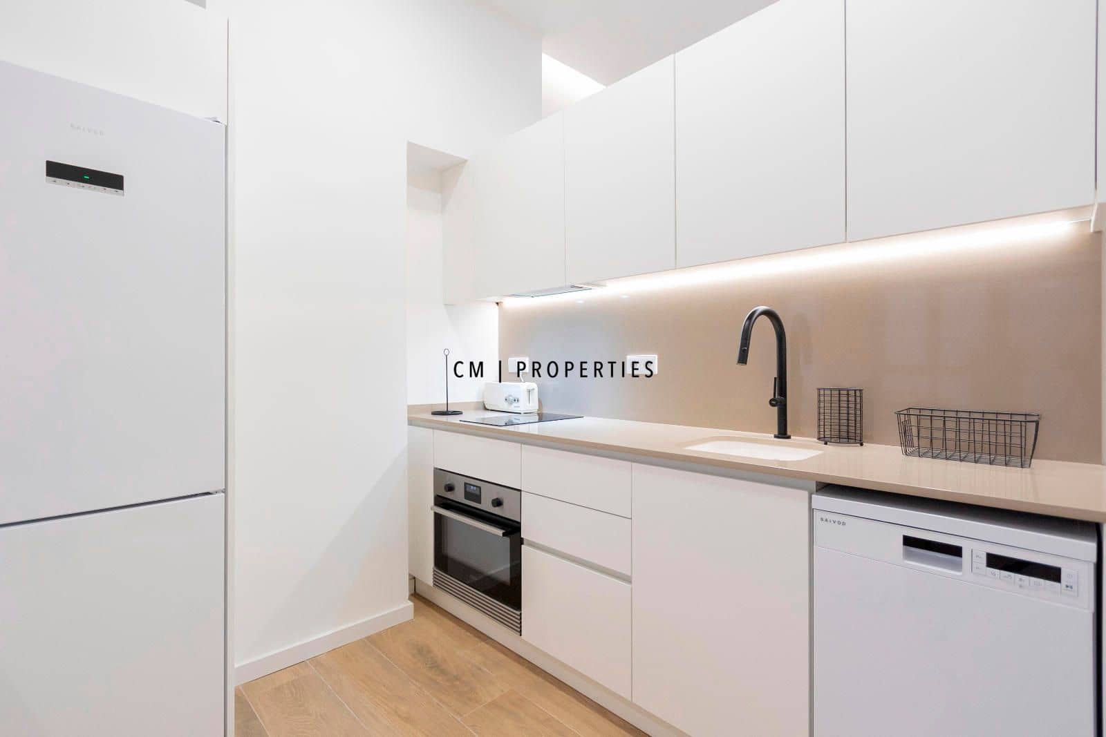 1 soverom Leilighet til leie i Valencia by - € 1 500 (Ref: 8568642)