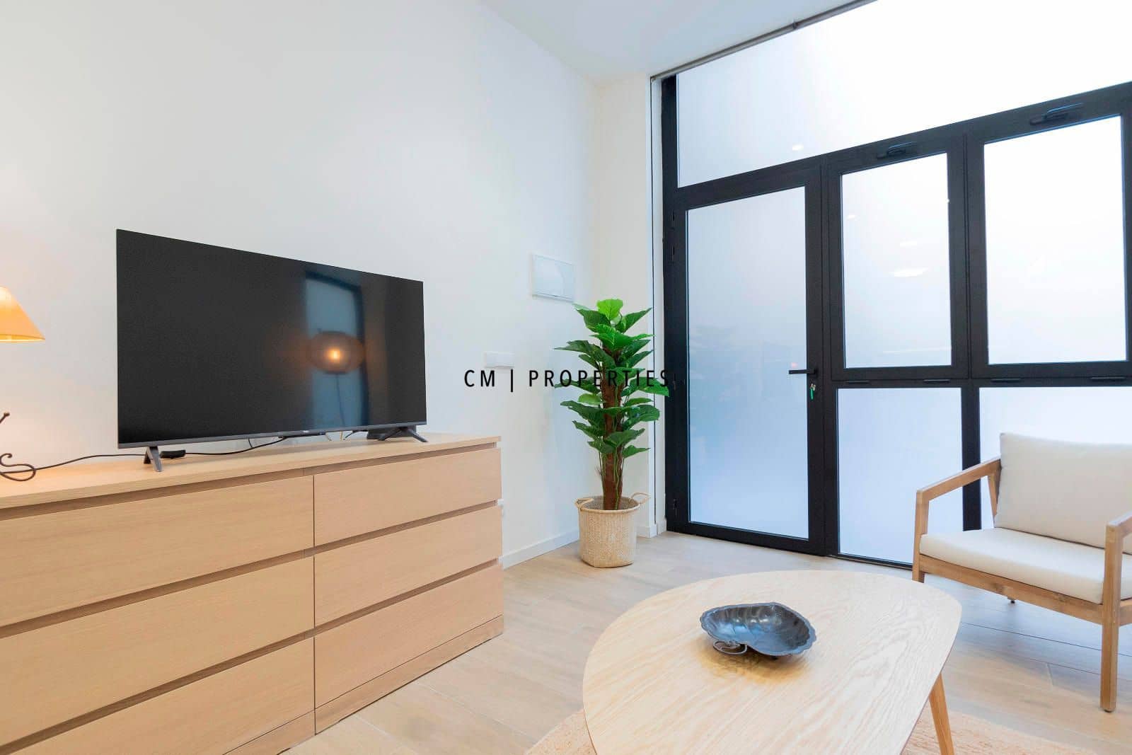 1 soverom Leilighet til leie i Valencia by - € 1 500 (Ref: 8568642)