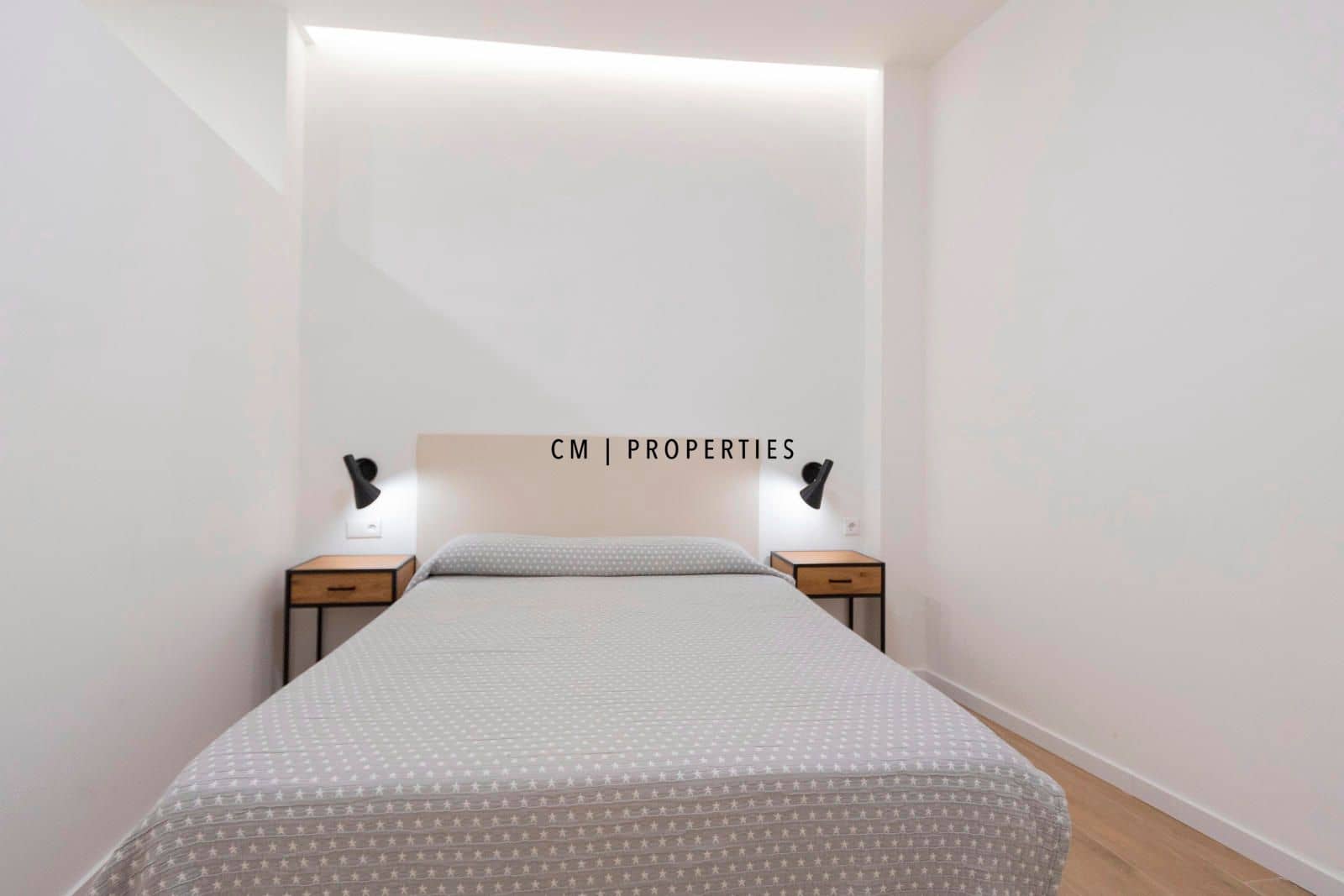 1 soverom Leilighet til leie i Valencia by - € 1 500 (Ref: 8568642)