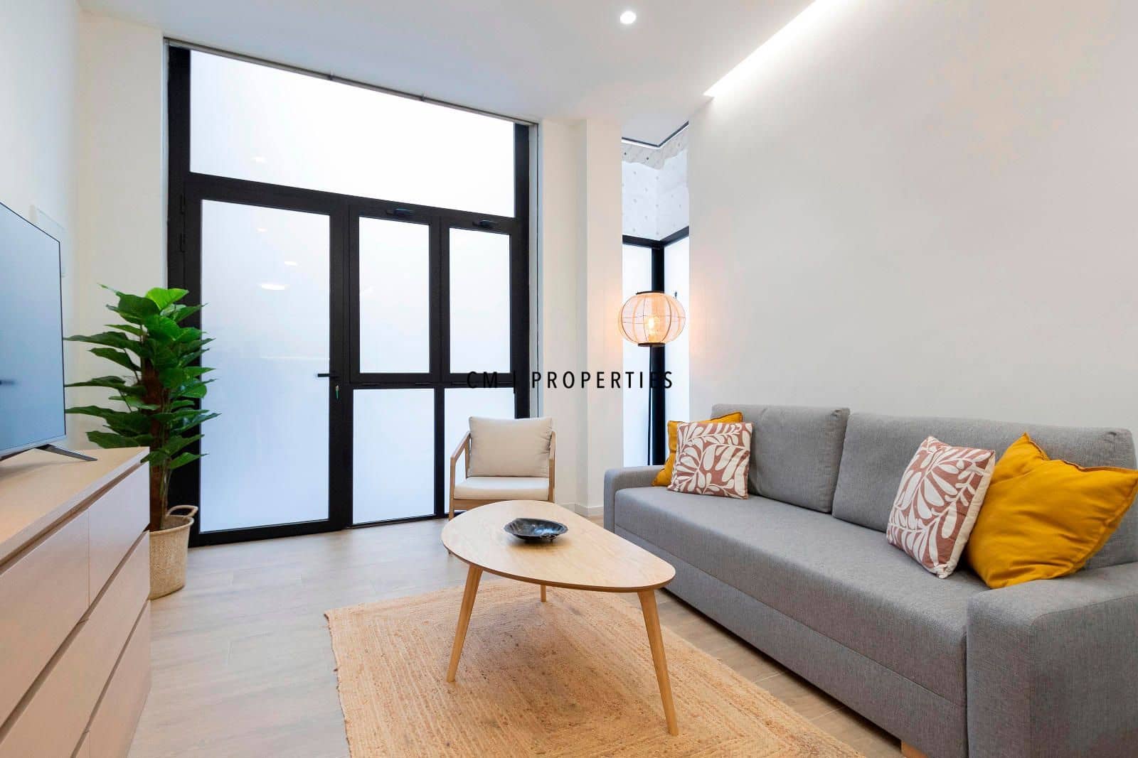 1 soverom Leilighet til leie i Valencia by - € 1 500 (Ref: 8568642)