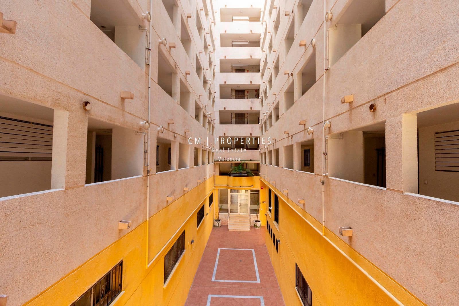 2 soveværelse Lejlighed til salg i Oropesa  med swimmingpool - € 210.000 (Ref: 8573614)