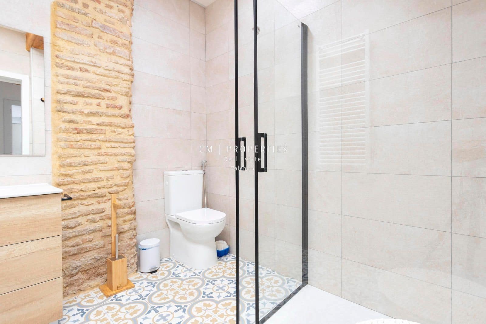 3 bedroom Flat for rent in Valencia city - € 1,500 (Ref: 8578552)