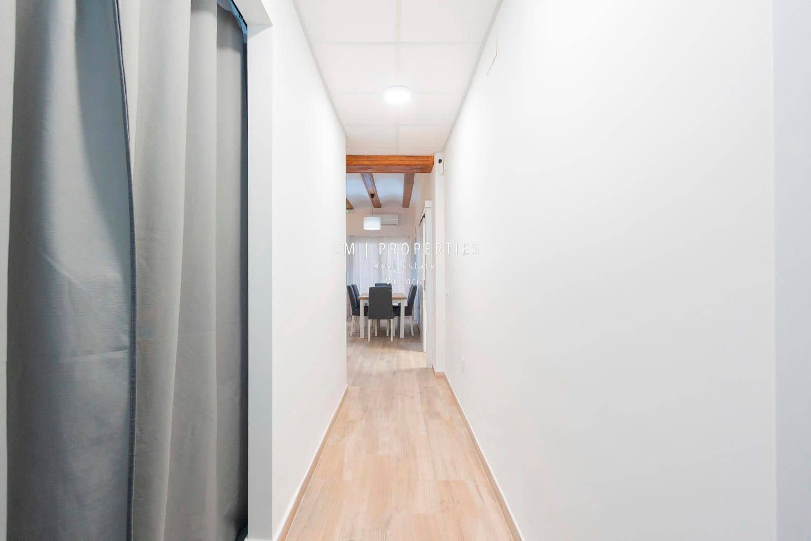 3 bedroom Flat for rent in Valencia city - € 1,500 (Ref: 8578552)