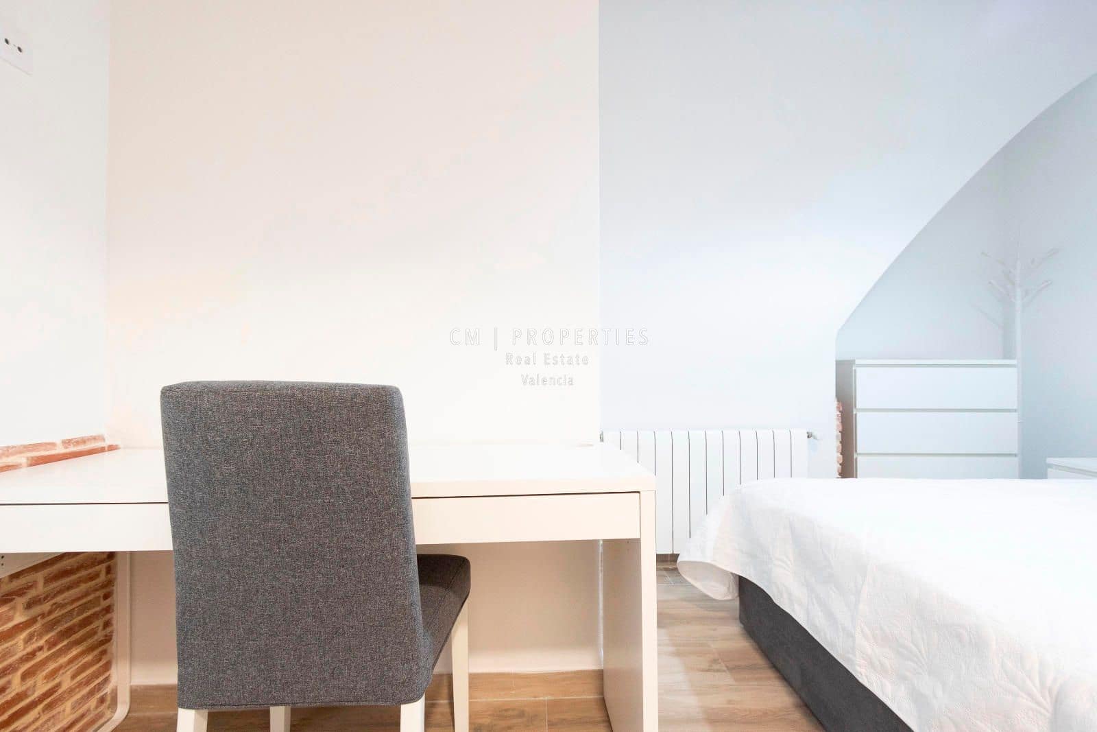 3 bedroom Flat for rent in Valencia city - € 1,500 (Ref: 8578552)