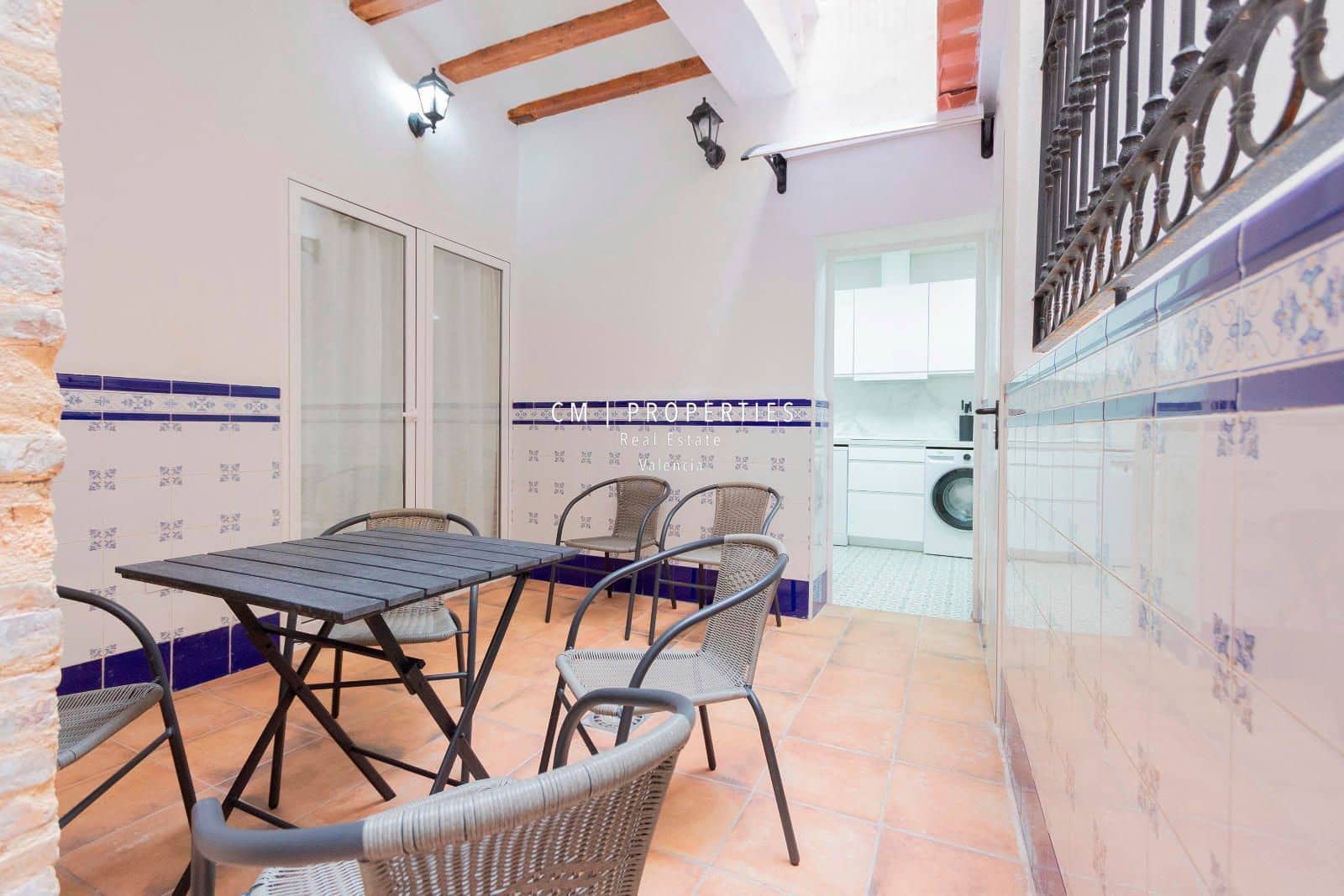 3 bedroom Flat for rent in Valencia city - € 1,500 (Ref: 8578552)