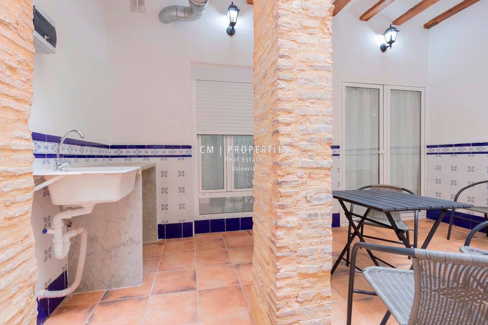 3 bedroom Flat for rent in Valencia city - € 1,500 (Ref: 8578552)