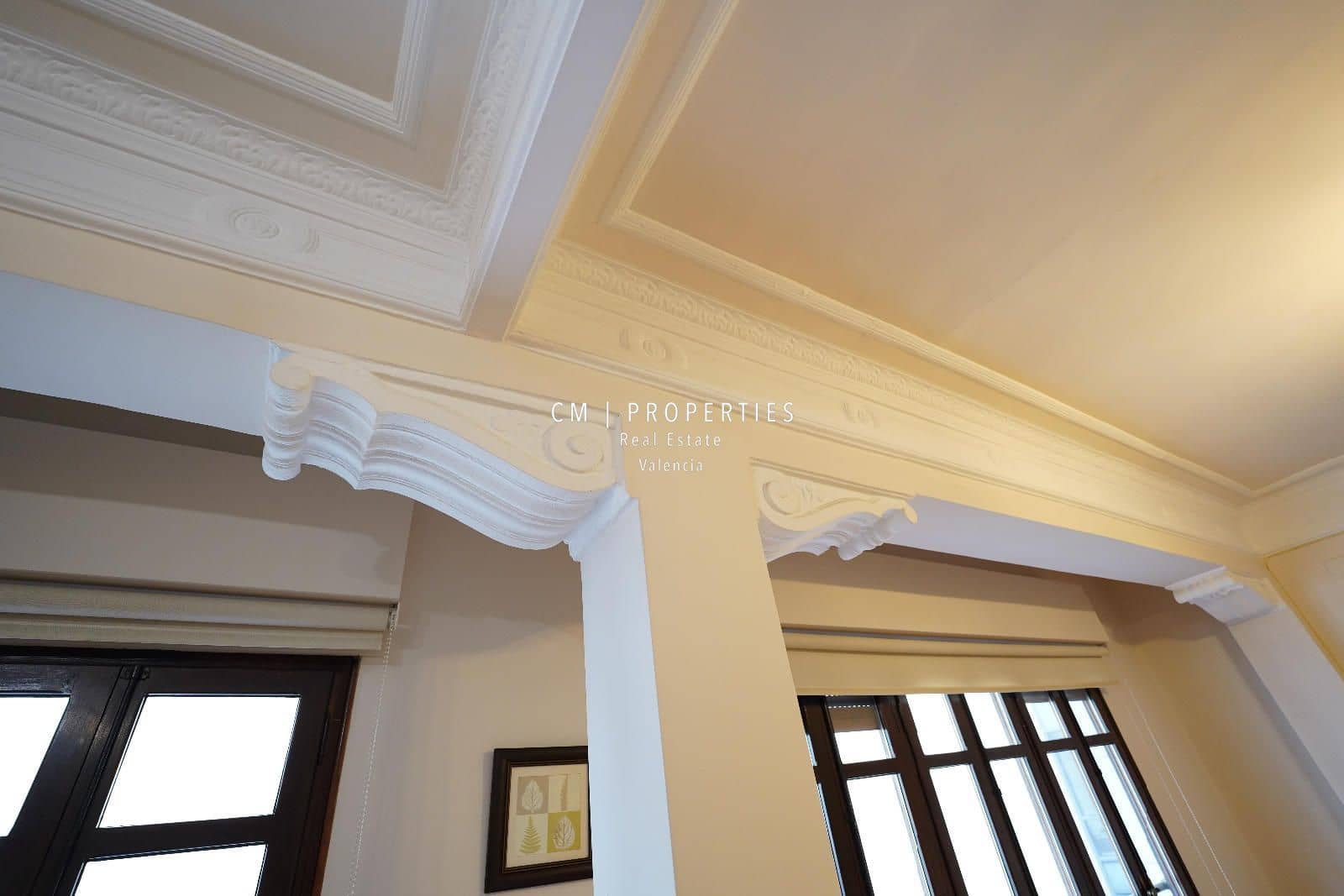 2 quarto Apartamento para arrendar em Valencia cidade - 2 000 € (Ref: 8579102)