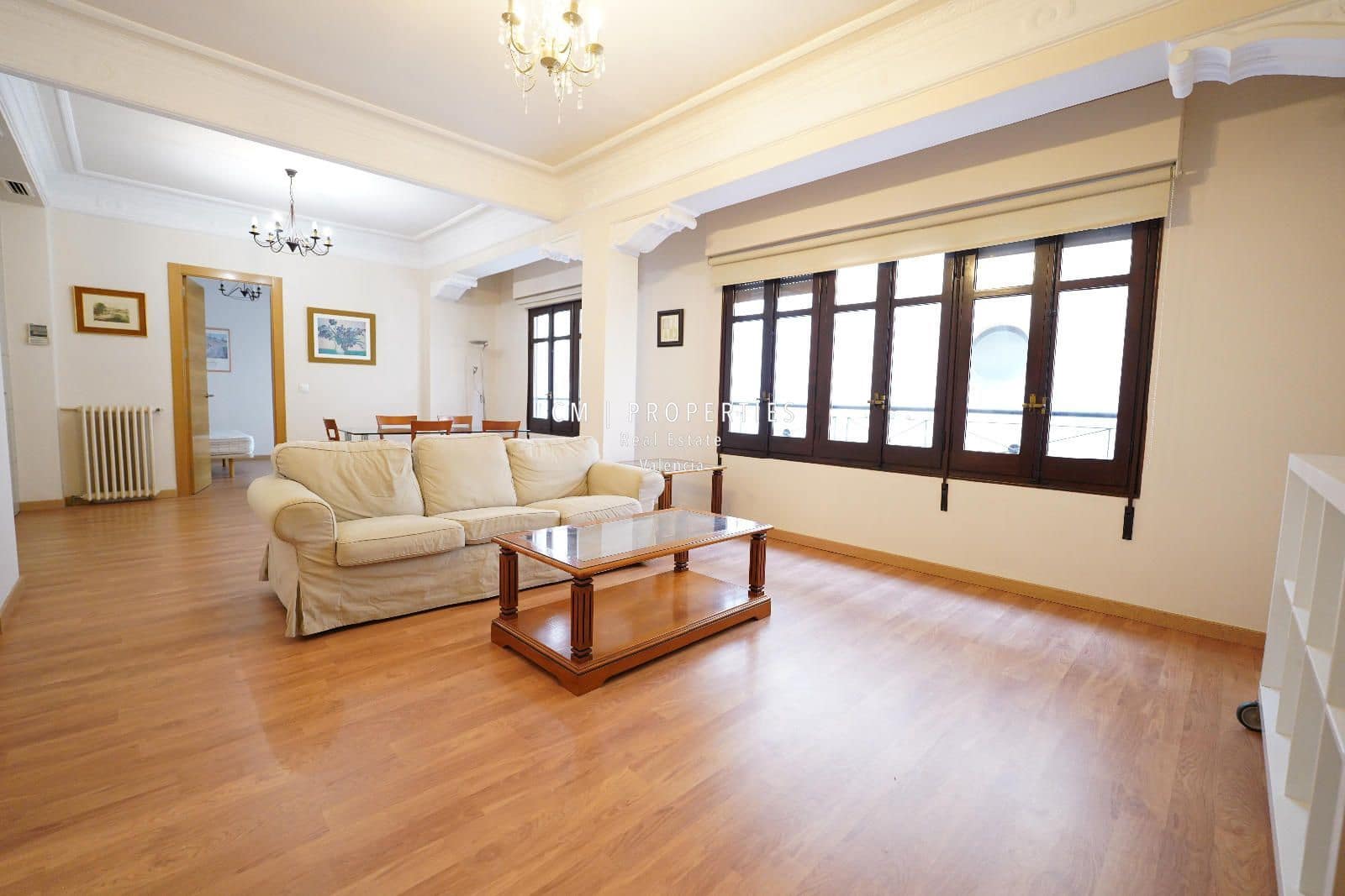 2 quarto Apartamento para arrendar em Valencia cidade - 2 000 € (Ref: 8579102)