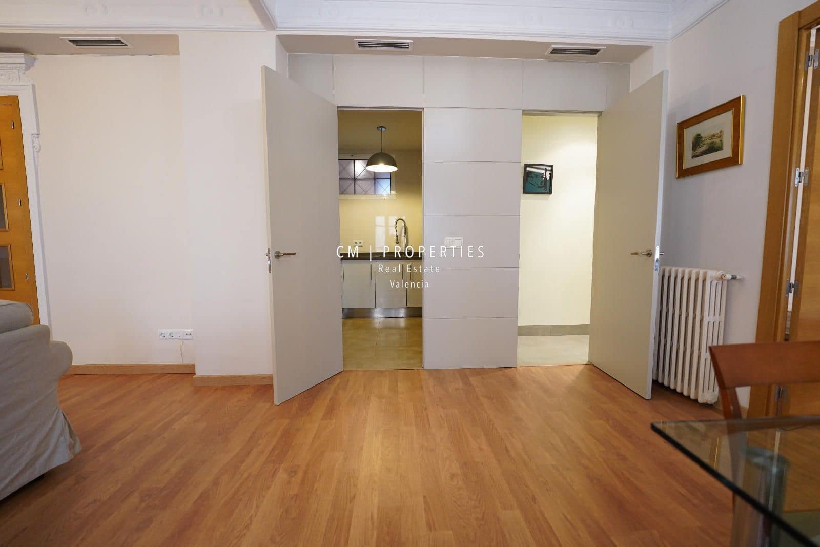 2 quarto Apartamento para arrendar em Valencia cidade - 2 000 € (Ref: 8579102)