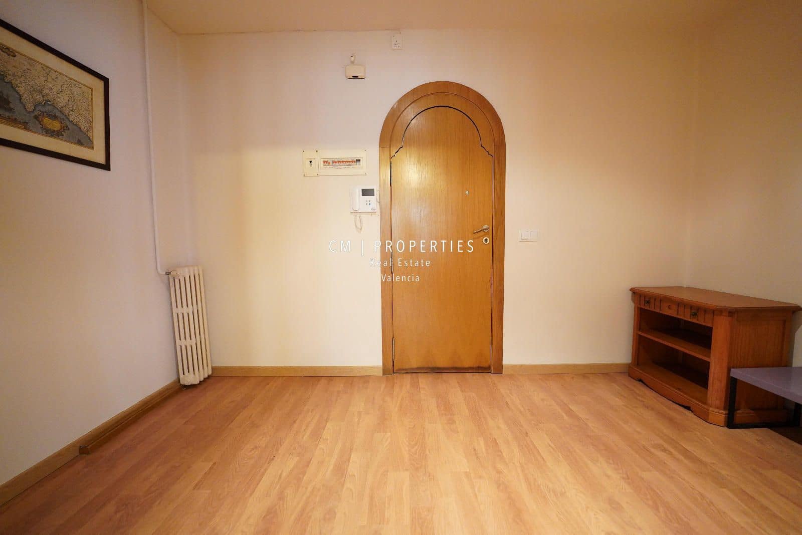 2 quarto Apartamento para arrendar em Valencia cidade - 2 000 € (Ref: 8579102)