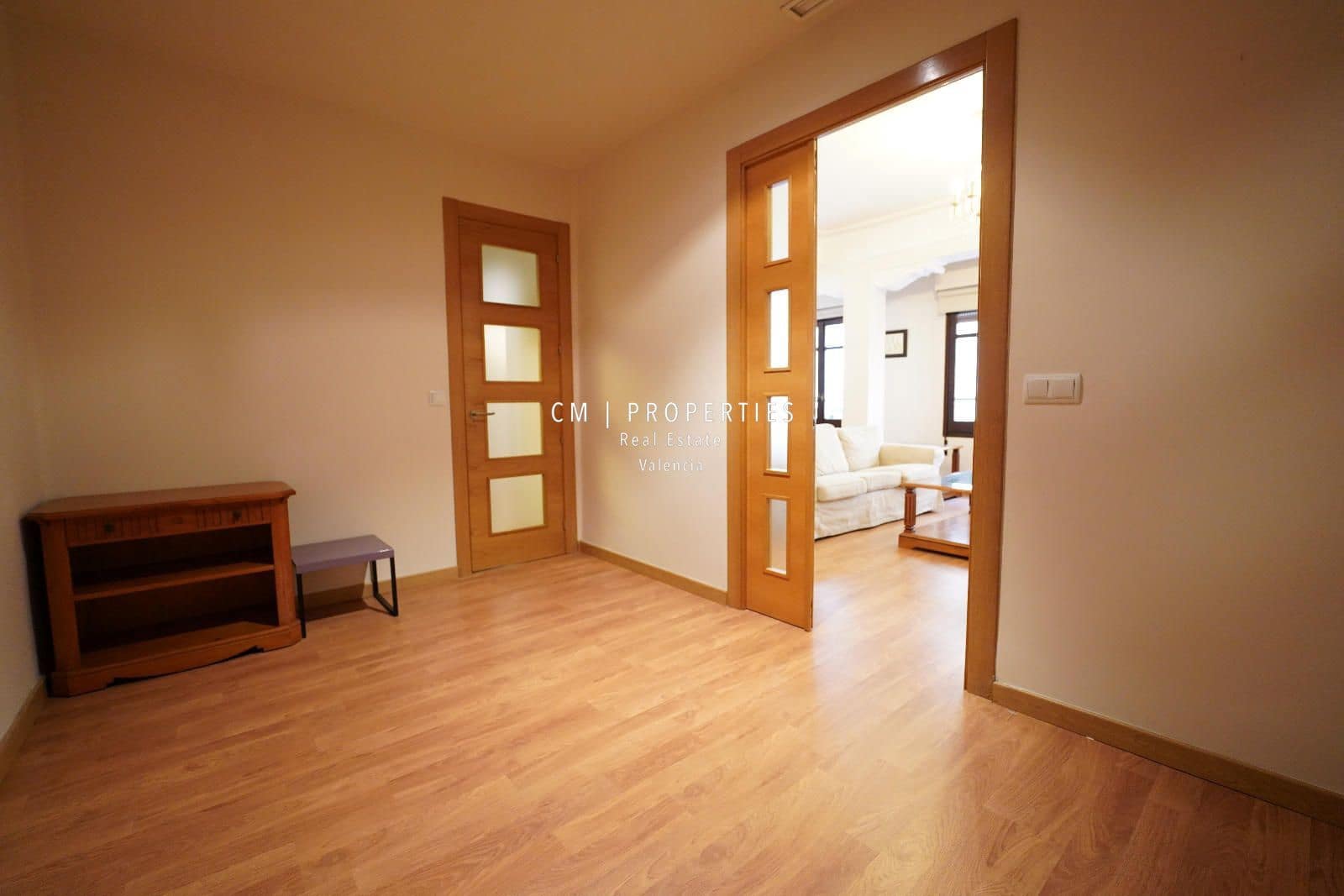 2 quarto Apartamento para arrendar em Valencia cidade - 2 000 € (Ref: 8579102)