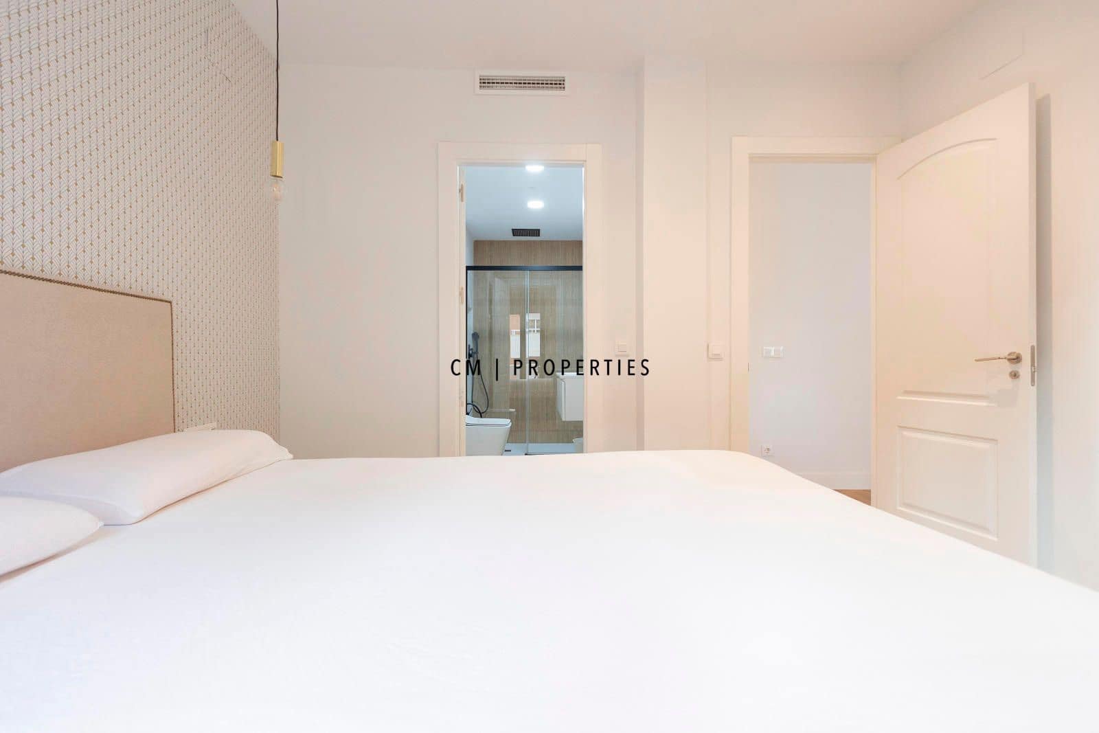 2 soveværelse Lejlighed til leje i Valencia by - € 1.850 (Ref: 8595726)