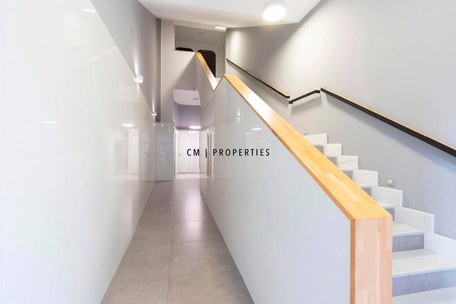 2 soveværelse Lejlighed til leje i Valencia by - € 1.850 (Ref: 8595726)