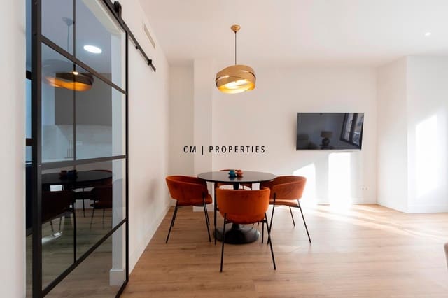 2 soveværelse Lejlighed til leje i Extramurs, Valencia by - € 1.850 (Ref: 8595726)