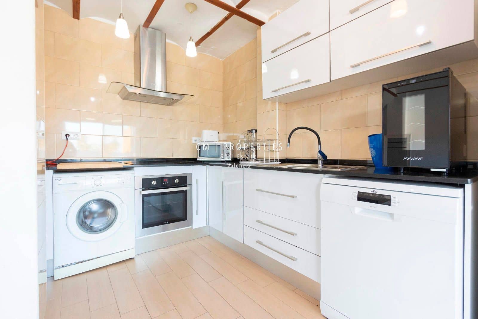 4 sypialnia Willa do wynajęcia w Miasto Walencja - 4 000 € (Ref: 8598405)