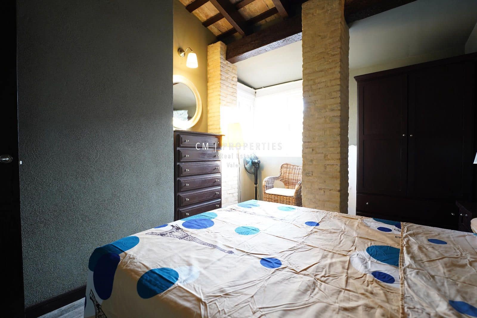 2 makuuhuone Kattohuoneisto vuokrattavana paikassa Valencia kaupunki - 1 750 € (Ref: 8617695)