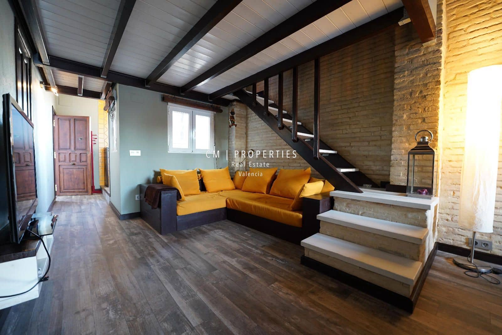 2 makuuhuone Kattohuoneisto vuokrattavana paikassa Valencia kaupunki - 1 750 € (Ref: 8617695)