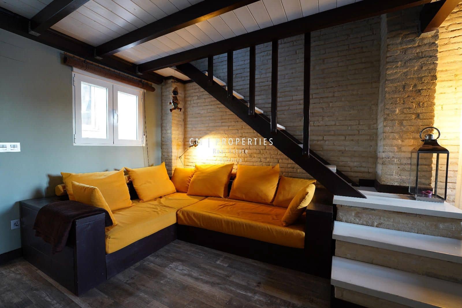 2 makuuhuone Kattohuoneisto vuokrattavana paikassa Valencia kaupunki - 1 750 € (Ref: 8617695)