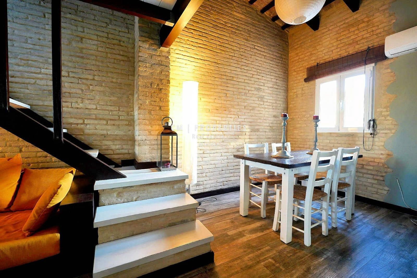 2 makuuhuone Kattohuoneisto vuokrattavana paikassa Valencia kaupunki - 1 750 € (Ref: 8617695)