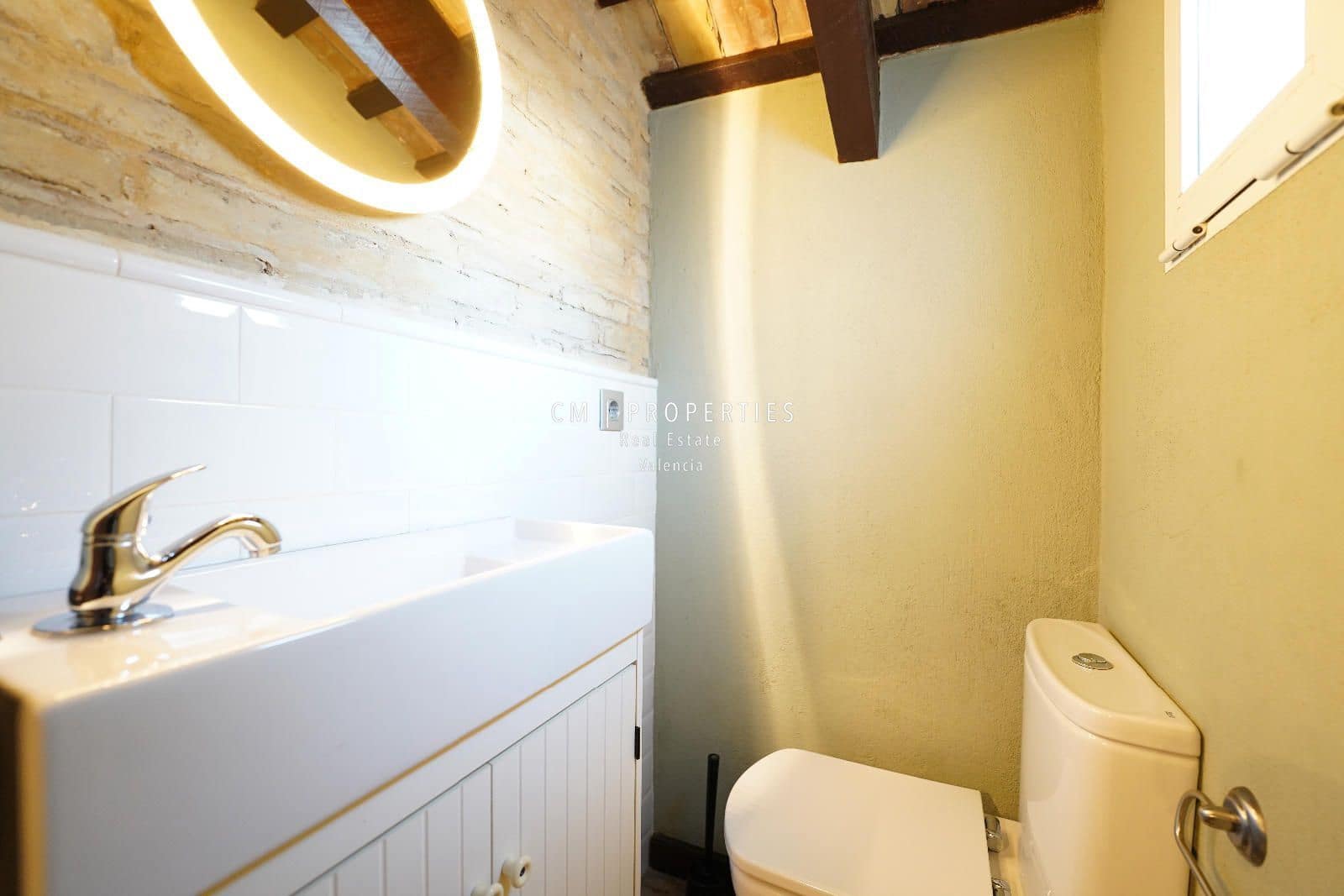 2 makuuhuone Kattohuoneisto vuokrattavana paikassa Valencia kaupunki - 1 750 € (Ref: 8617695)