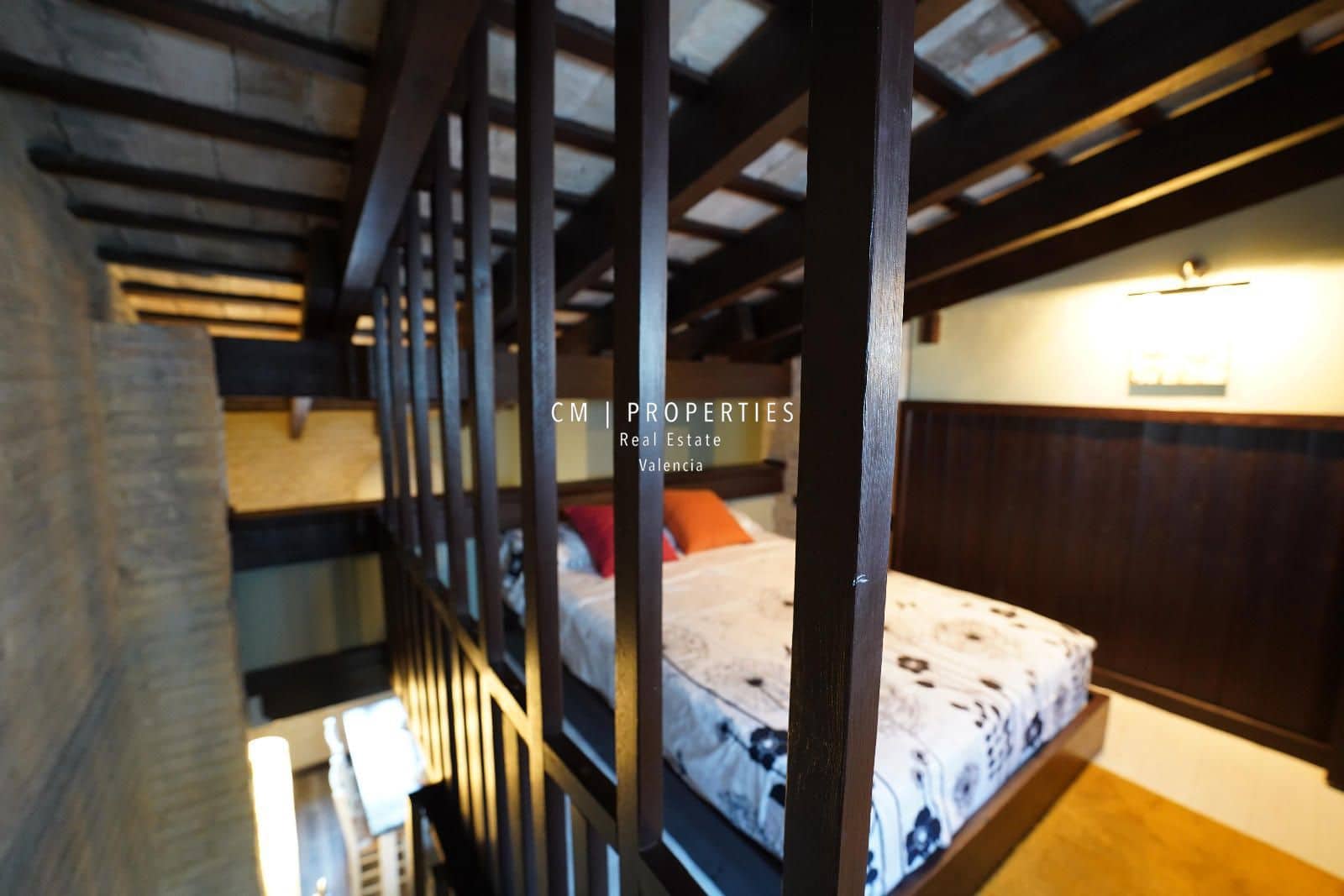 2 makuuhuone Kattohuoneisto vuokrattavana paikassa Valencia kaupunki - 1 750 € (Ref: 8617695)