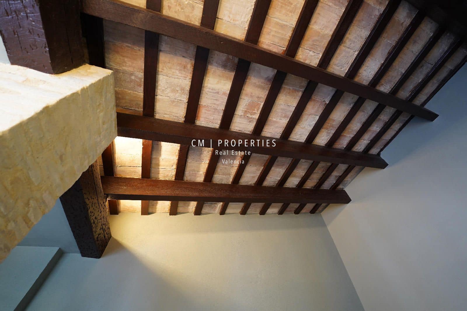 2 makuuhuone Kattohuoneisto vuokrattavana paikassa Valencia kaupunki - 1 750 € (Ref: 8617695)