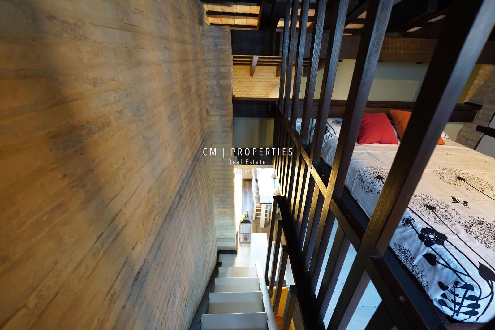 2 makuuhuone Kattohuoneisto vuokrattavana paikassa Valencia kaupunki - 1 750 € (Ref: 8617695)