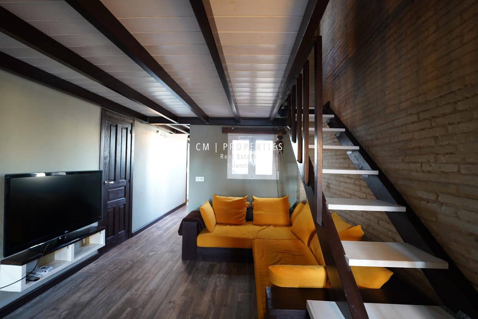 2 makuuhuone Kattohuoneisto vuokrattavana paikassa Valencia kaupunki - 1 750 € (Ref: 8617695)