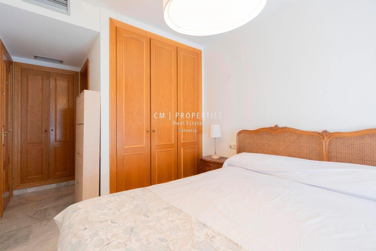 4 bedroom Flat for rent in Valencia city with garage - € 2,500 (Ref: 8617840)