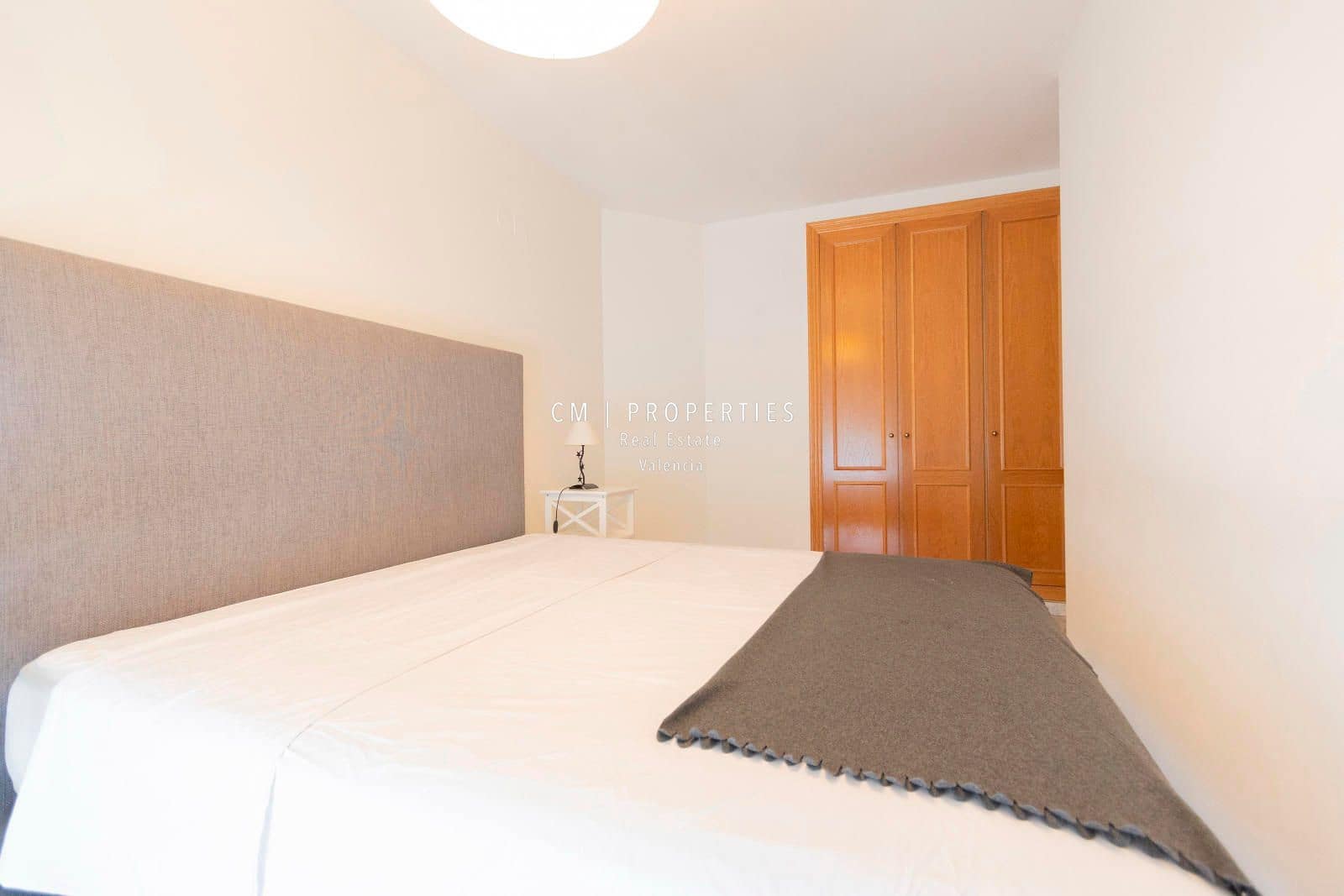 4 bedroom Flat for rent in Valencia city with garage - € 2,500 (Ref: 8617840)