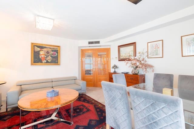 Piso de 4 habitaciones en Camins al Grau, València ciudad en alquiler con garaje - 2.500 € (Ref: 8617840)