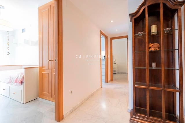 4 soveværelse Lejlighed til leje i Camins al Grau, Valencia by med garage - € 2.500 (Ref: 8617840)