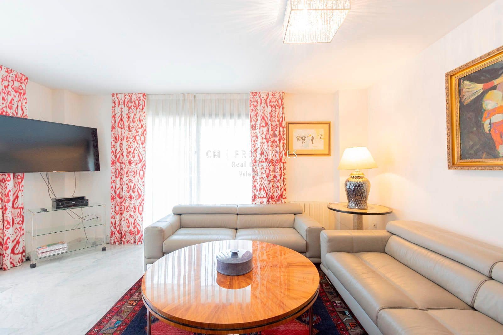 4 bedroom Flat for rent in Valencia city with garage - € 2,500 (Ref: 8617840)