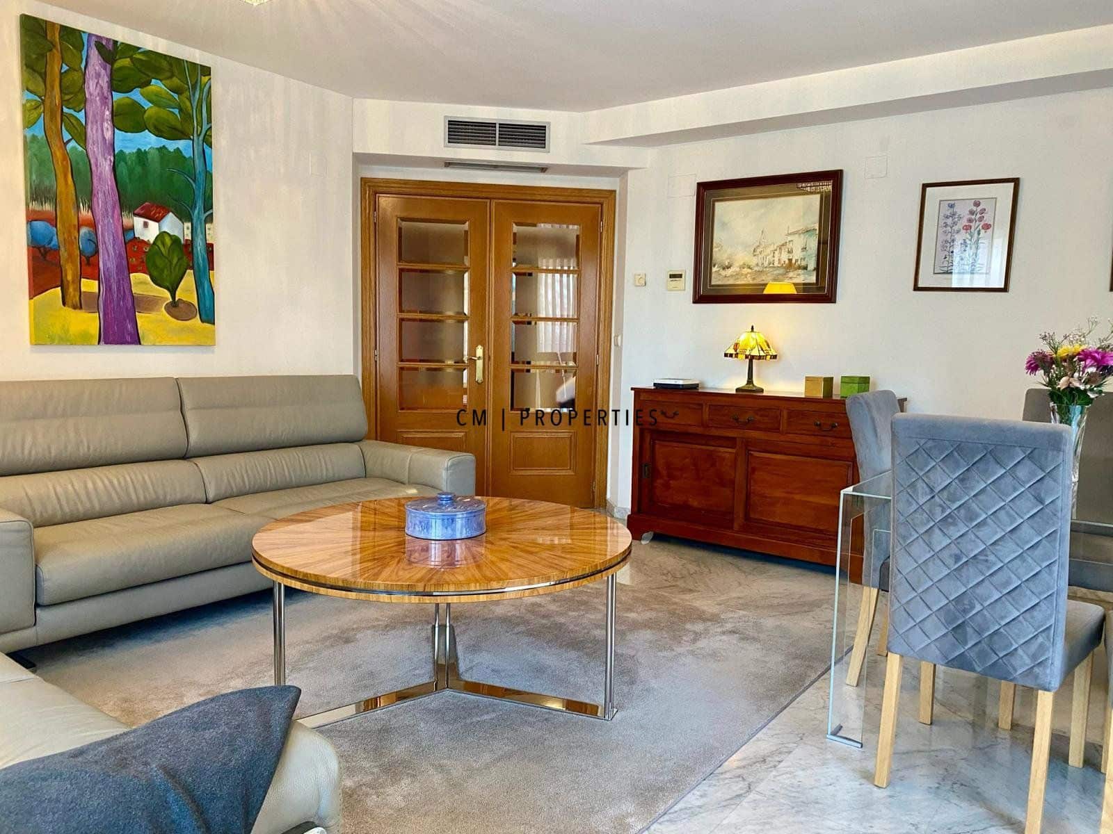4 slaapkamer Flat te huur in Valencia stad met garage - € 2.500 (Ref: 8617840)