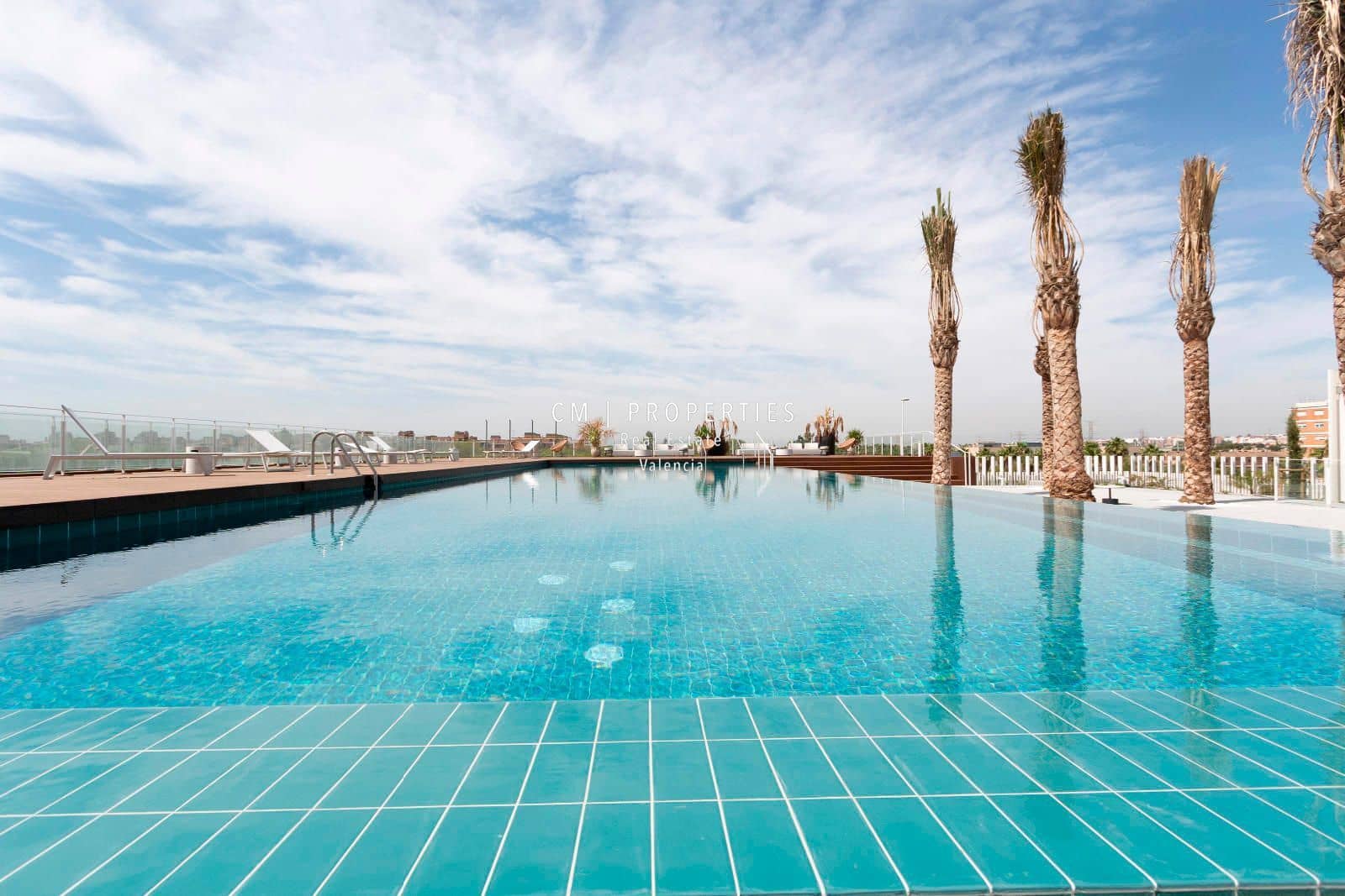 2 sovrum Lägenhet att hyra i Valencia stad med pool garage - 2 900 € (Ref: 8628242)