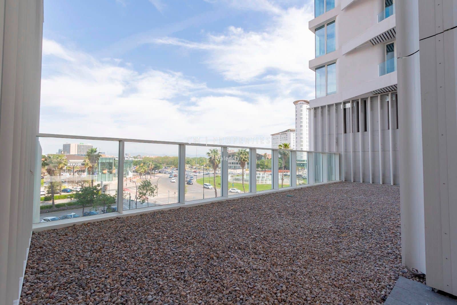 2 sovrum Lägenhet att hyra i Valencia stad med pool garage - 2 900 € (Ref: 8628242)