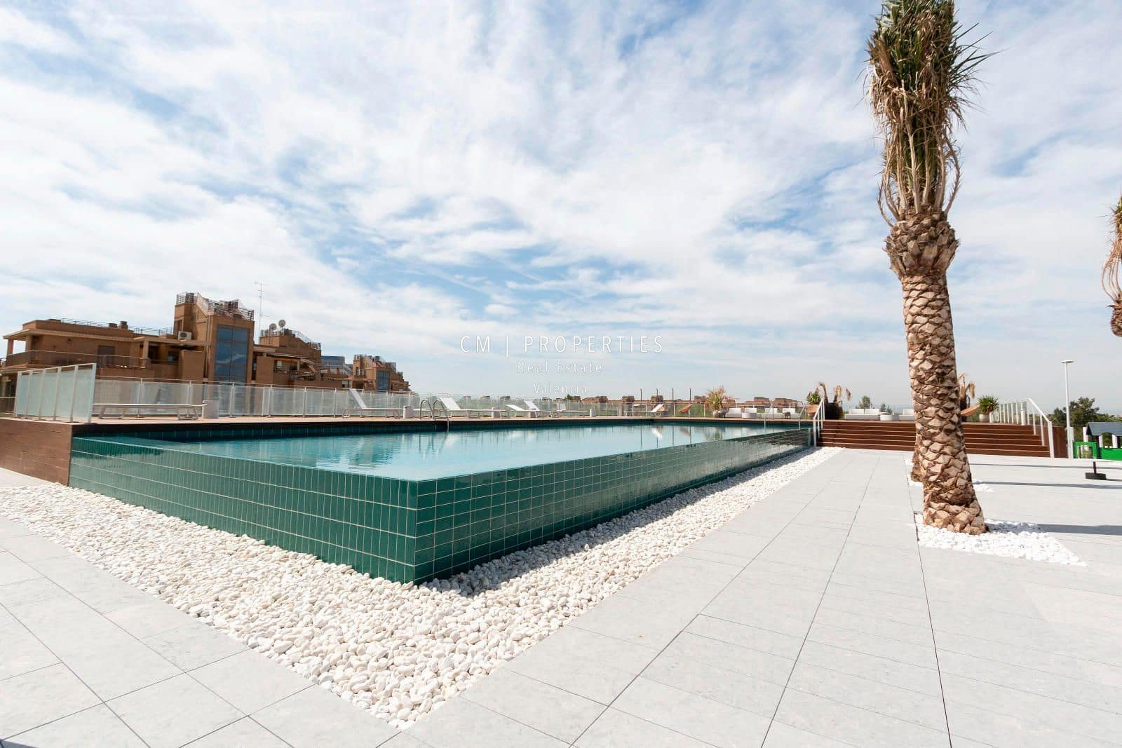 2 sovrum Lägenhet att hyra i Valencia stad med pool garage - 2 900 € (Ref: 8628242)
