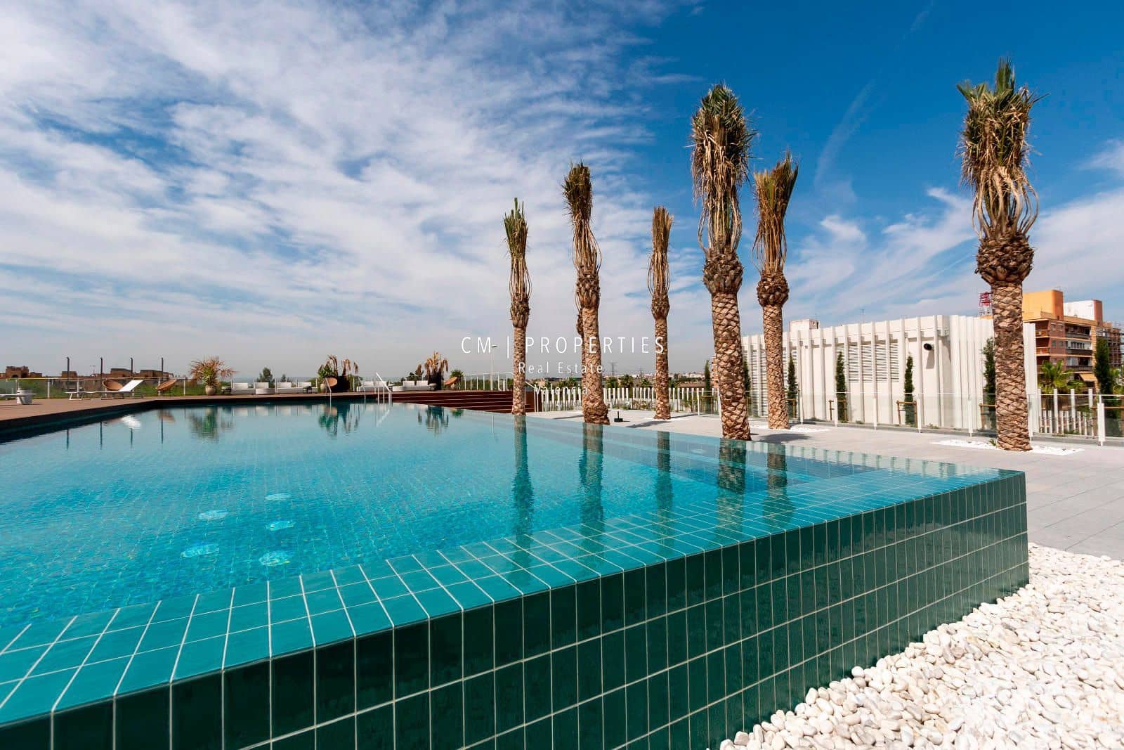 2 sovrum Lägenhet att hyra i Valencia stad med pool garage - 2 900 € (Ref: 8628242)