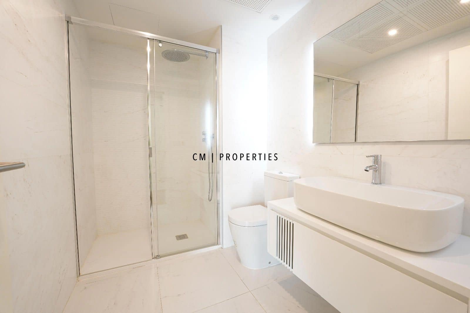 2 sovrum Lägenhet att hyra i Valencia stad med pool garage - 2 900 € (Ref: 8628242)