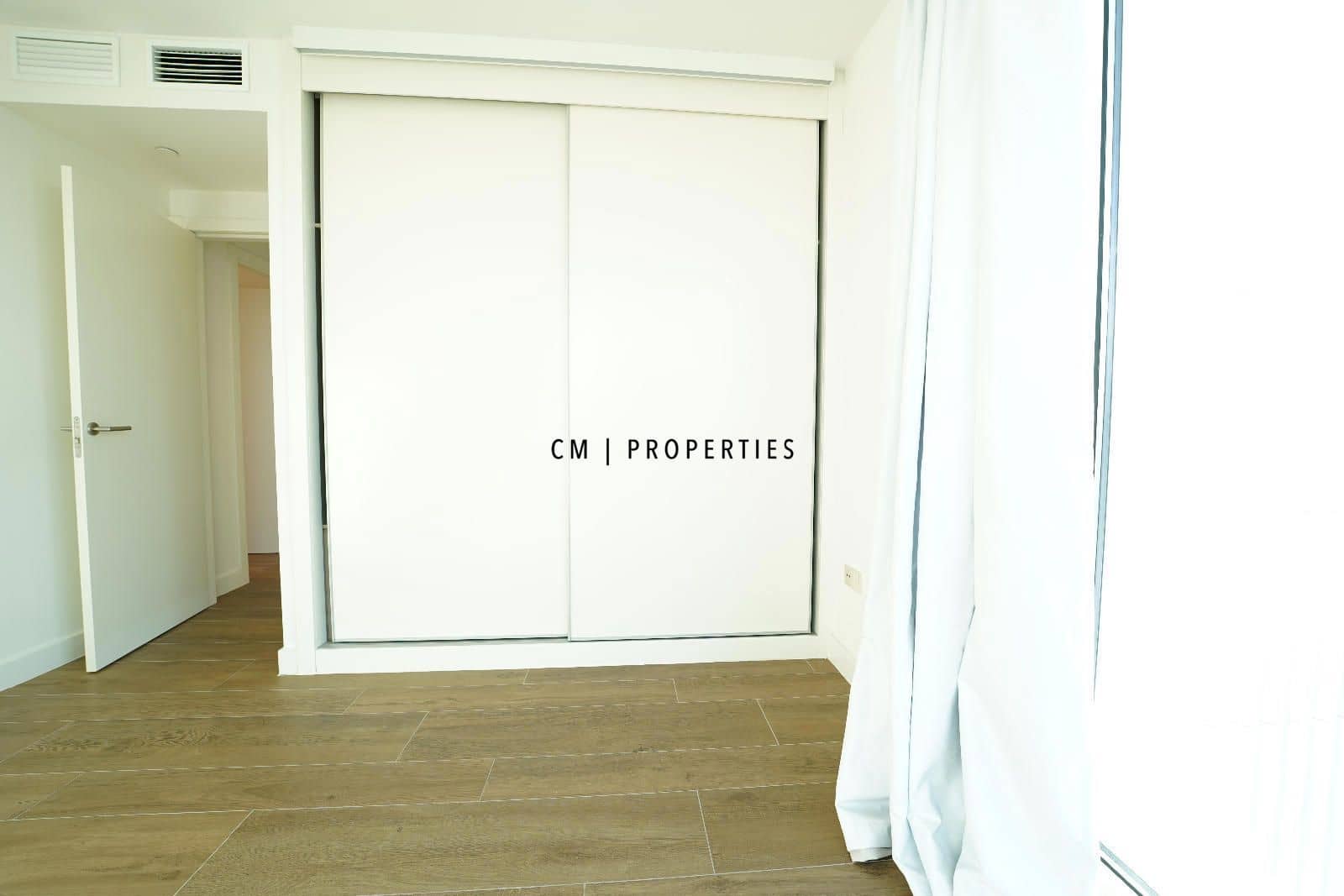 2 sovrum Lägenhet att hyra i Valencia stad med pool garage - 2 900 € (Ref: 8628242)