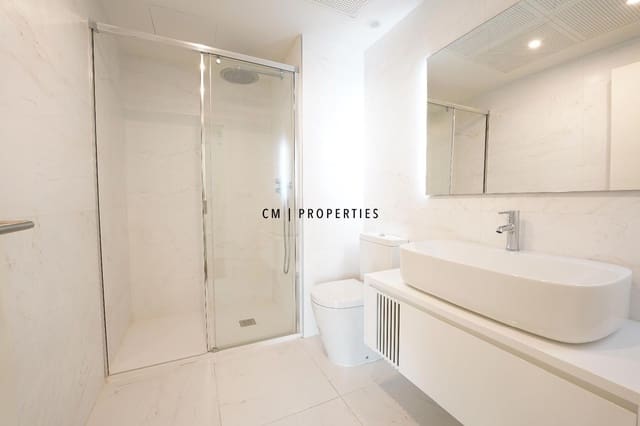 2 sovrum Lägenhet att hyra i Valencia stad med pool garage - 2 900 € (Ref: 8628242)